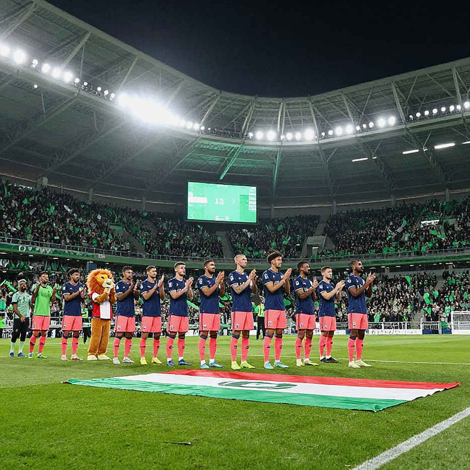 Rain on Hang Day Stadium: The Disappearing Wingers and the Chorus of Silence Rain on Hang Day Stadium: The Disappearing Wingers and the Chorus of Silence