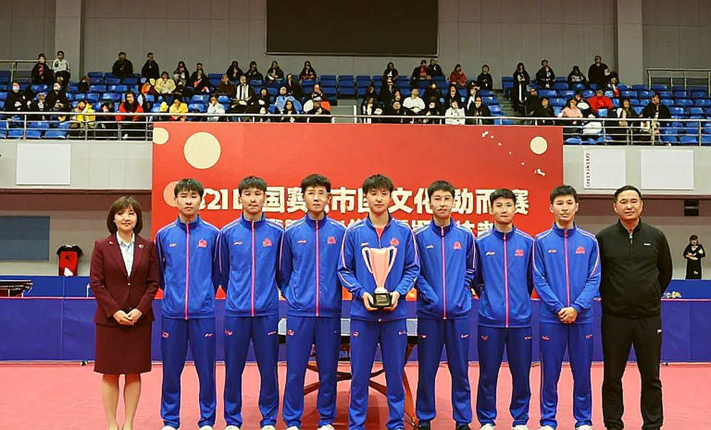 Hai điểm cách biệt và khoảng trống phía sau: Moyland – Zhang vượt Ai Cập ở China Smash 2026