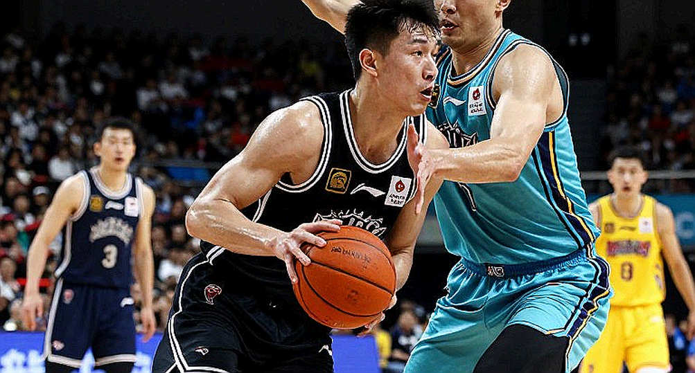 Vildoza và những bàn tay đánh cắp bóng: Bộ xương của một hệ thống Partizan