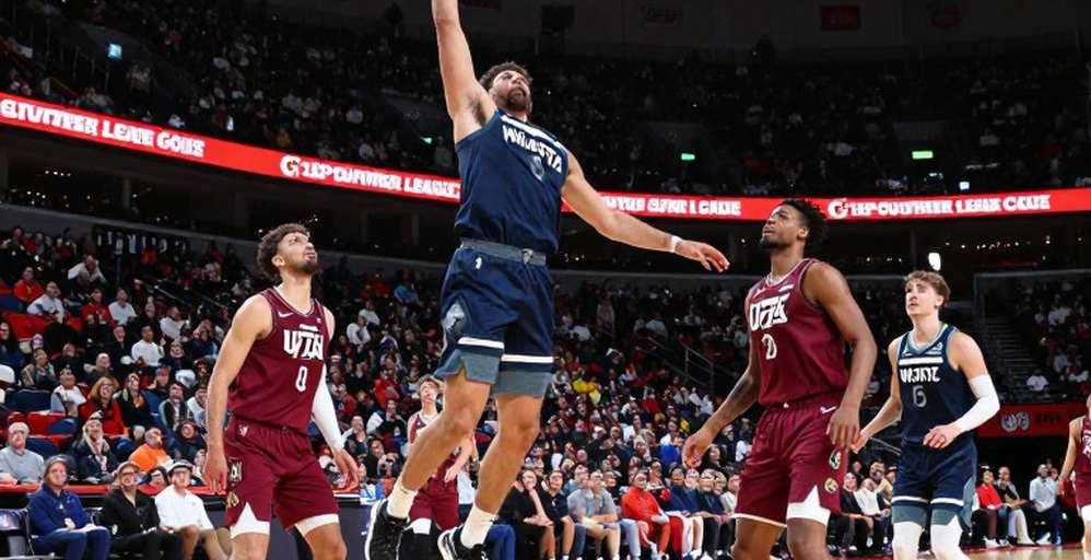 Olympiacos thắng Iraklis 78-68: Khi Bartzokas chọn hệ thống thay vì hào quang