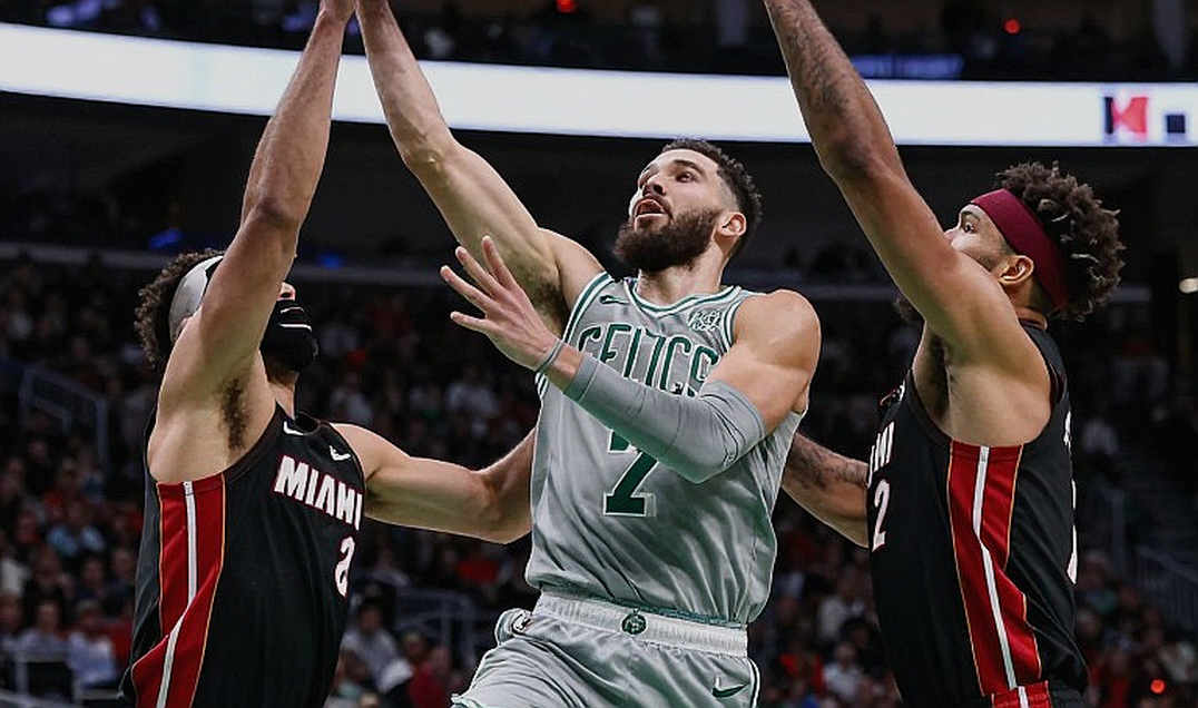 Tatum phủ nhận mâu thuẫn với Jaylen Brown trước trận tái ngộ ngày 10/11